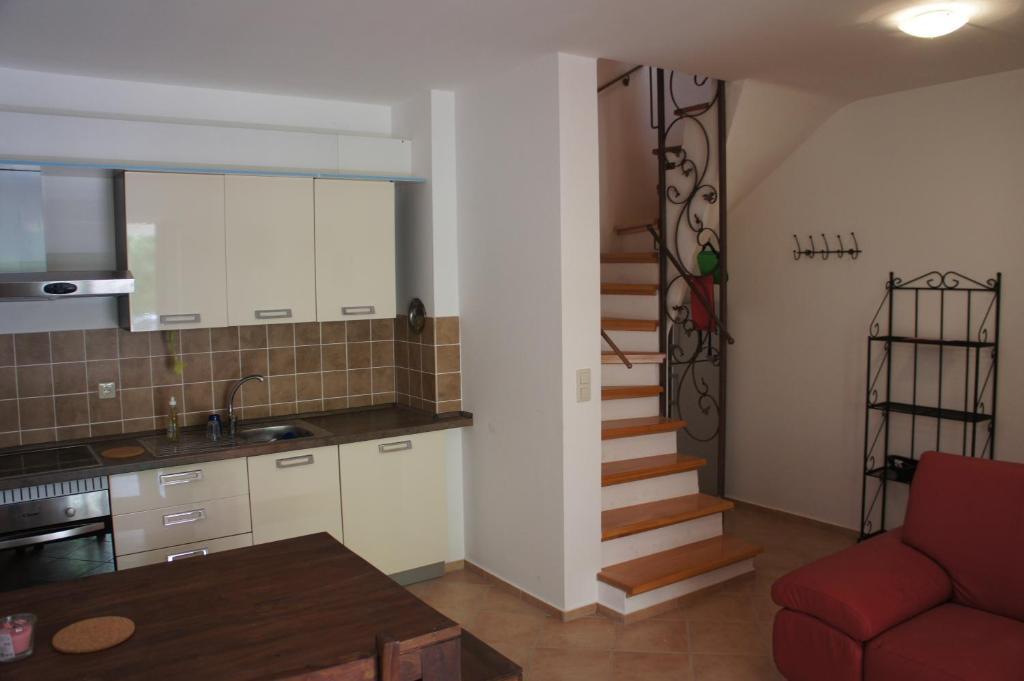 Guki Reihenhäuser Malinska Zimmer foto