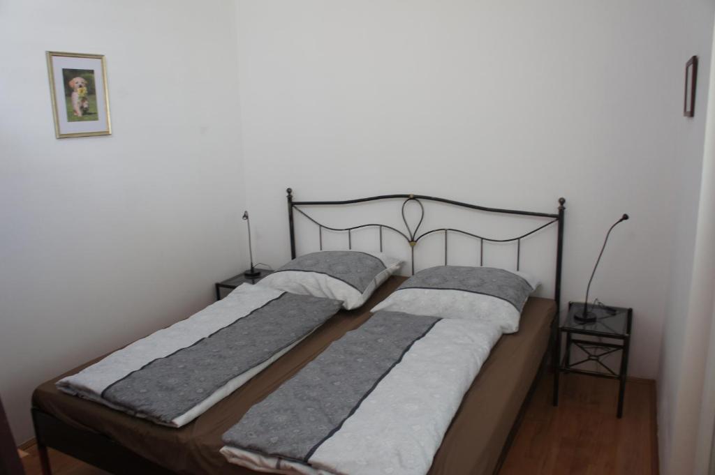 Guki Reihenhäuser Malinska Zimmer foto